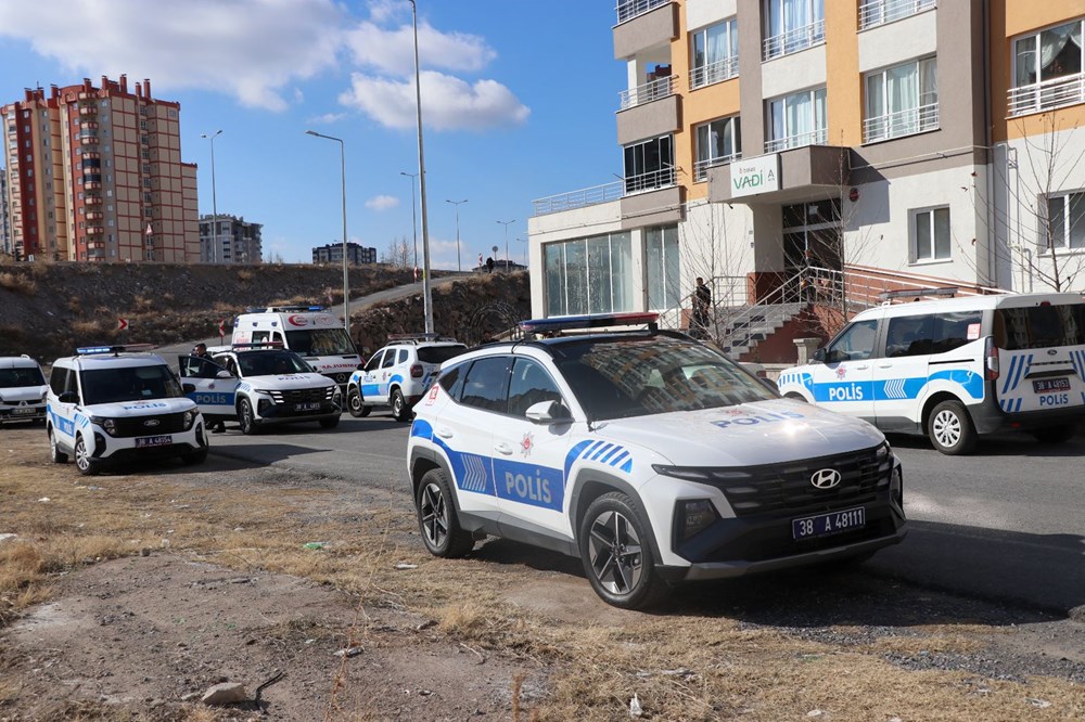 Kayseri'de hareketli dakikalar: 7 yaşındaki oğlunu vurup kendini eve kilitledi - 8