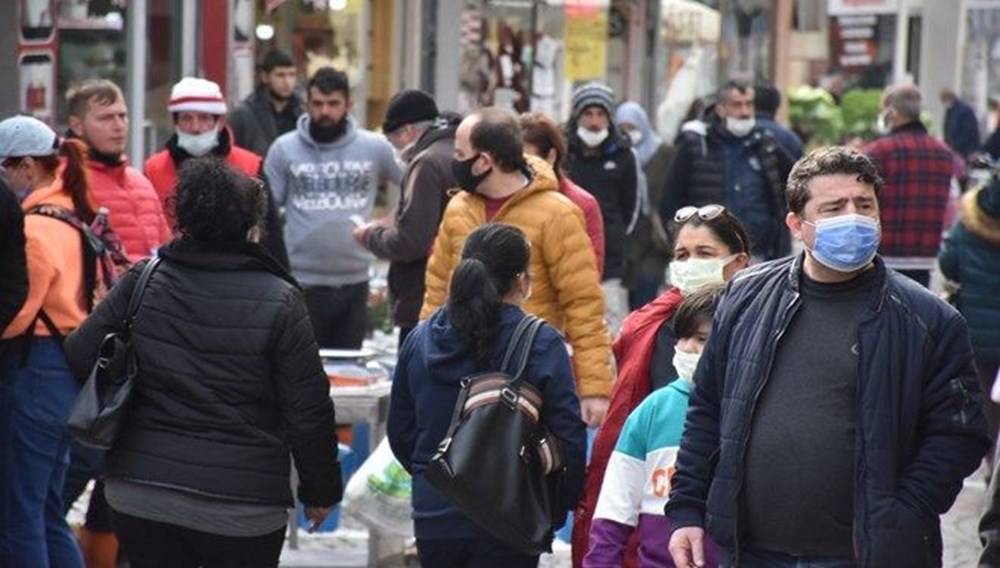 Türkiye'de corona virüs: Salgınla geçen bir yılda neler yaşandı? - 15