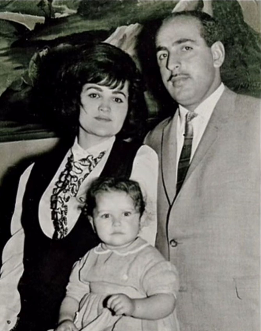 Hülya Avşar'dan Nostalji Rüzgarı: Benim Gözümden Geçmişe Bir Bakış 76 RrXJI rzR0Cfsy83Wvt4LQ