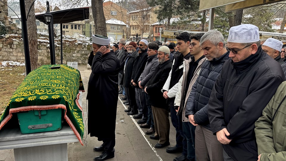 Almanya'da kayboldu, Ren Nehri'nden çıktı: İmamın şüpheli ölümü - 1