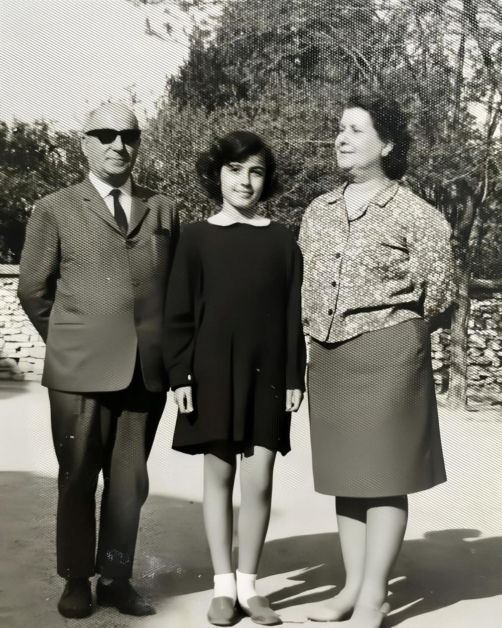 Ünlü isim geçmişe götürdü: "Oyuncu olacağını nasıl anlamadın" (Ünlülerin çocukluk ve gençlik halleri) - 86