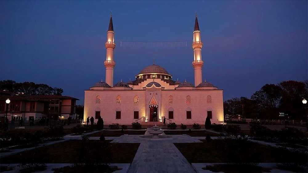 Berat Kandili ne zaman, ayın kaçında idrak edilecek? Berat gecesi nedir, önemi ne? (2024 Diyanet kandil takvimi) - 3