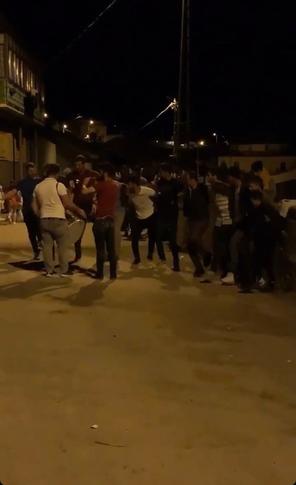 Yasağa rağmen yine toplu asker uğurladılar - 5