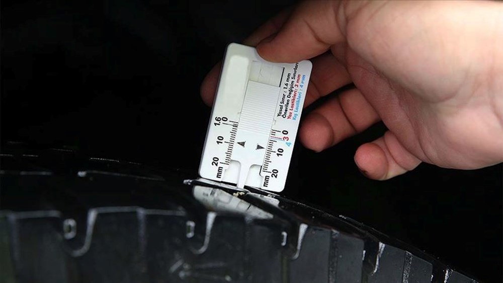 Zorunlu kış lastiği uygulaması bugün başlıyor: Kış lastiği kimler için zorunlu, cezası ne? - 4