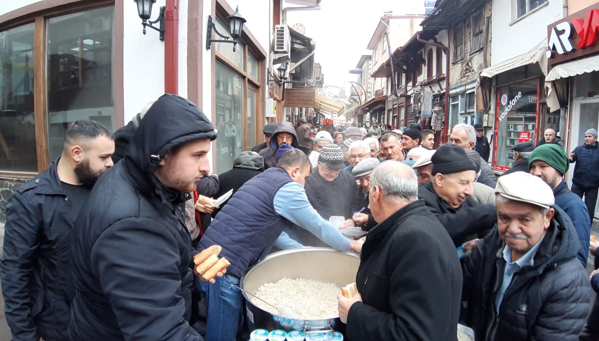 7 asırlık gelenek sürüyor: Bereket ve sağlık dilekleriyle bir araya geliyorlar