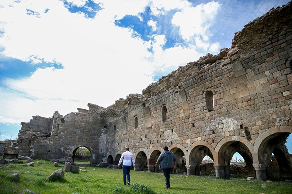 Karaman'da "Binbir Kilise" olarak bilinen alanda dini yapılar bulundu - 2