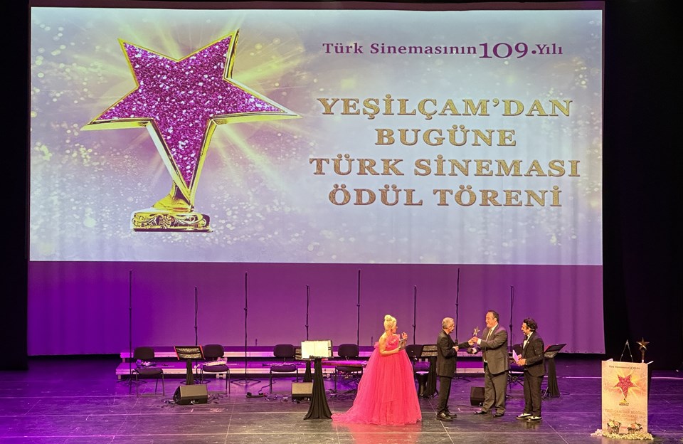 Yeşilçam'dan Bugüne Türk Sineması ödül töreni Atatürk Kültür Merkezi'nde yapıldı - 2