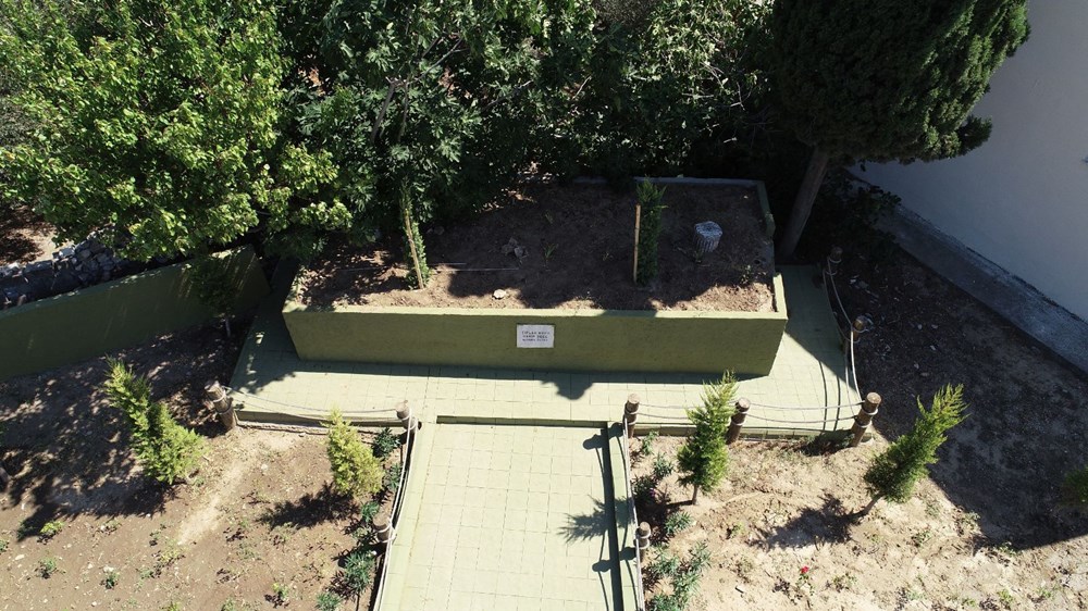 'Çıplak' köyünün 'çıplaklar kampı' sanılmasına köylü halkından tepki - 13