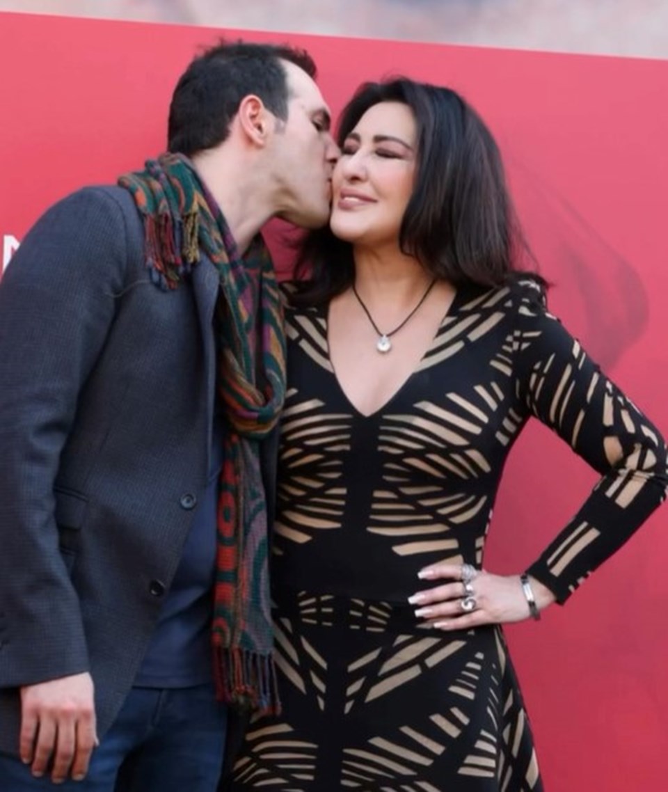 Nükhet Duru bilinmeyenlerini anlattı: İşte bileğindeki dövmenin anlamı - 2