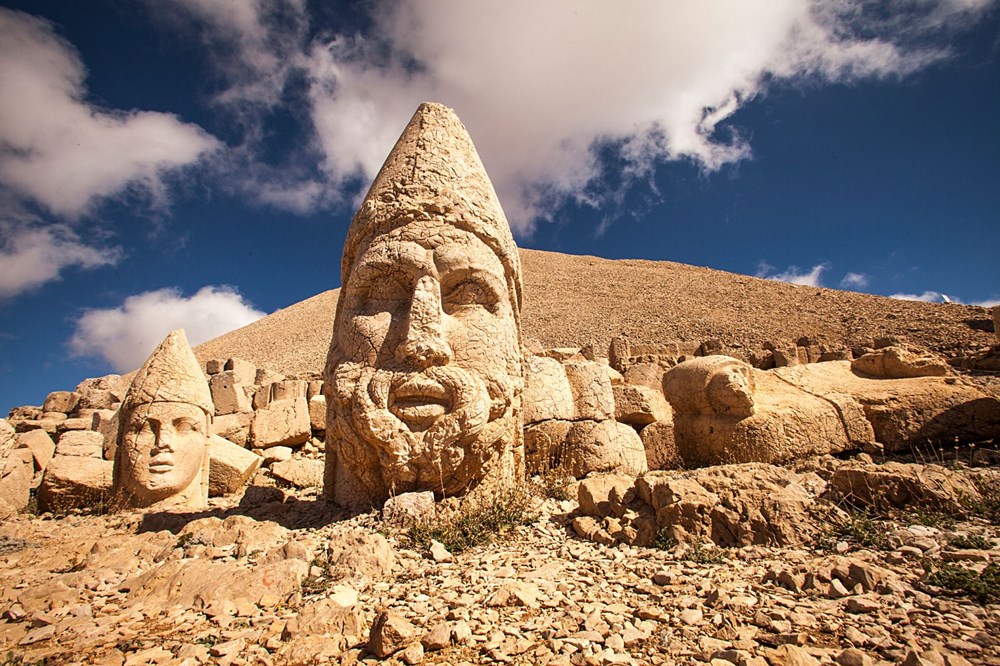 Kralların ve tanrıların taşlaştığı yer Nemrut - 5