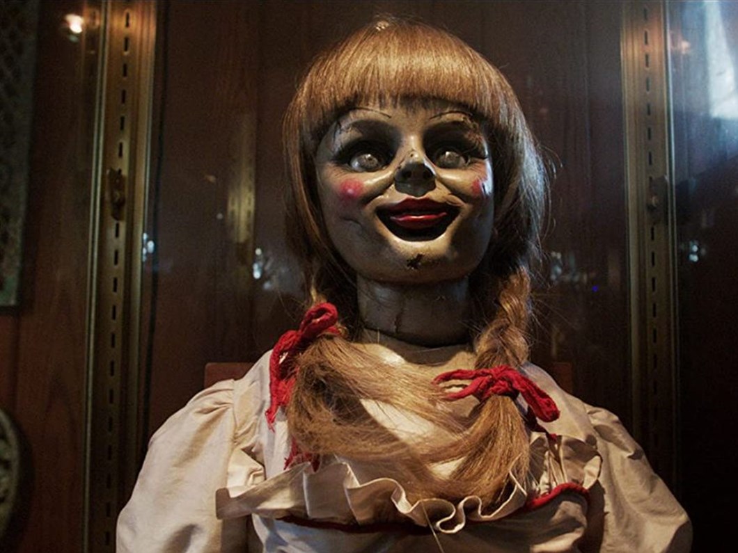 korku filmlerine ilham veren annabelle muzeden kacti mi