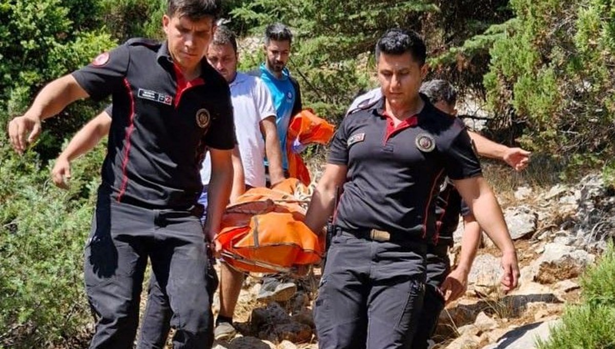 Ekşi toplamak için gittiği arazide hayatını kaybetti