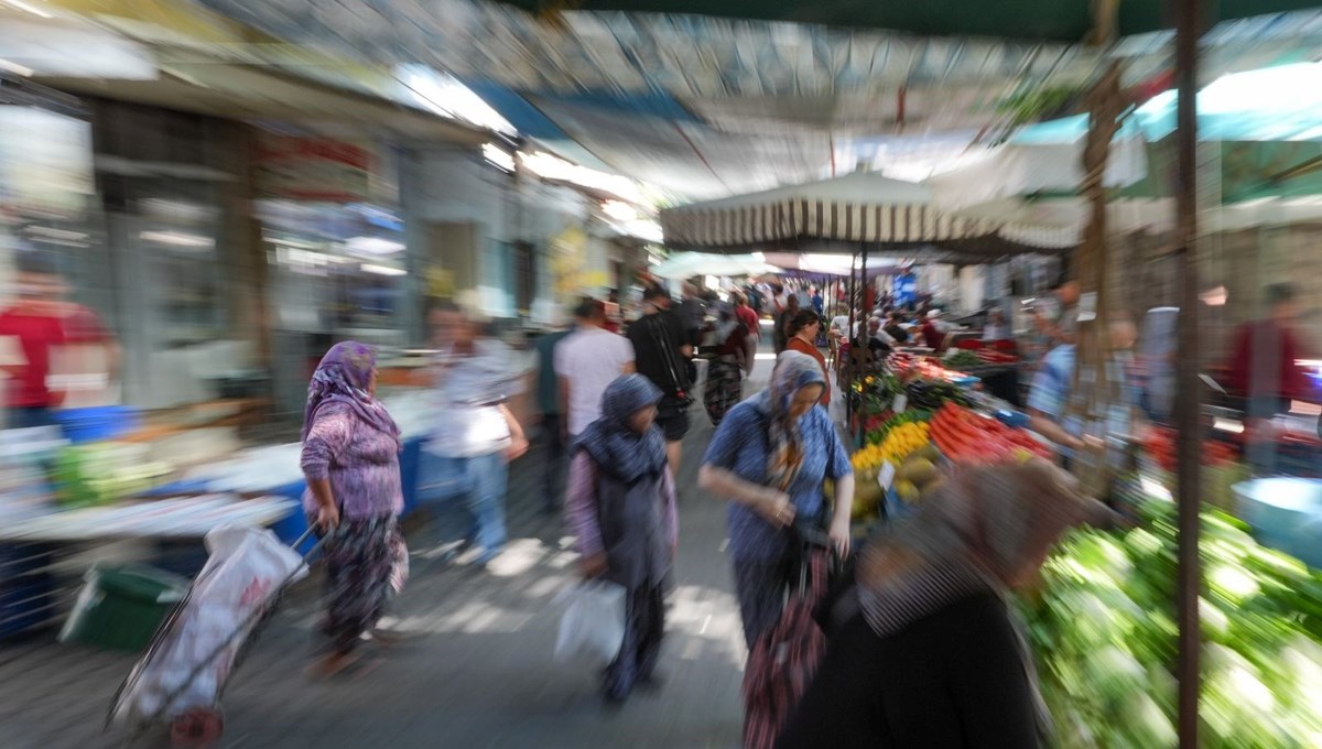 Tarihi pazar büyük ilgi görüyor! Turistik çekim merkezi oldu