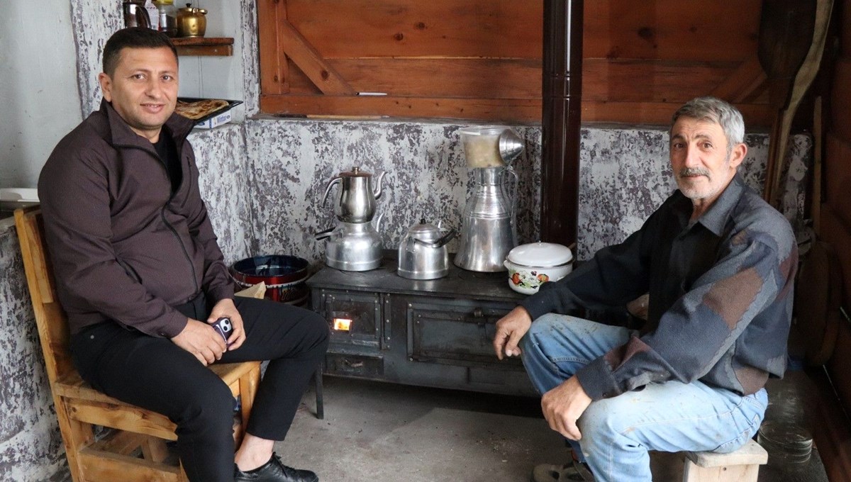 Erzurum'da sobalar yakılmaya başlandı Erzurum'da sobalar yakılmaya başlandı