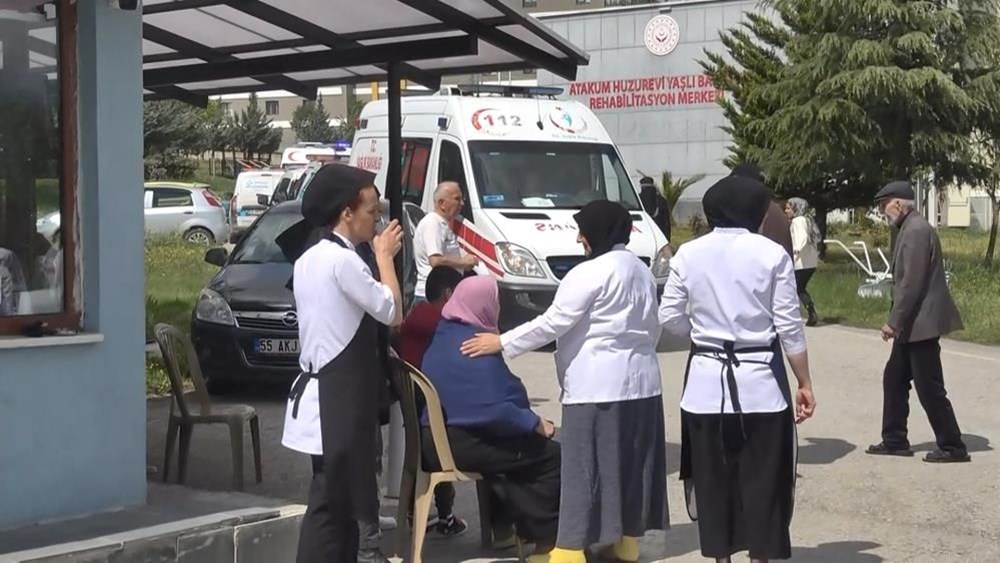 Huzurevinde yangın paniği: Sirenler çaldı, 75 kişi tahliye edildi 75 S3YSLl2rtU RaFTy2Q4WOQ