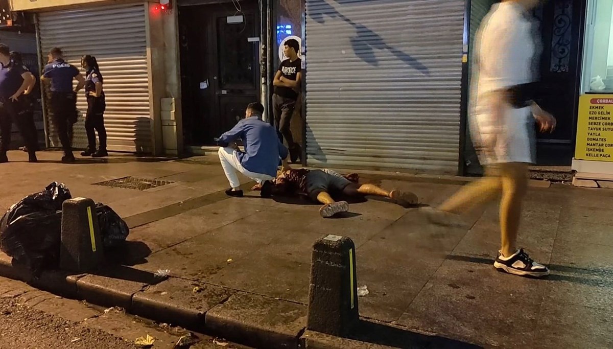 İstanbul’da Mısırlı iki grubun bıçaklı kavgası: Biri ağır, iki yaralı İstanbul’da Mısırlı iki grubun bıçaklı kavgası: Biri ağır, iki yaralı