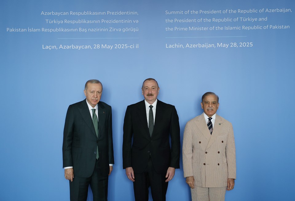Türkiye-Azerbaycan-Pakistan zirvesi | Cumhurbaşkanı Erdoğan: "İş birliğimiz daha da pekişecek" - 2