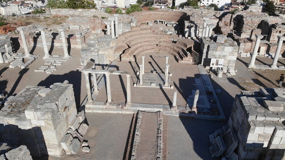 Ayasuluk Tepesi kazılarında Roma İmparatoru Theodosius dönemi buluntuları - 1