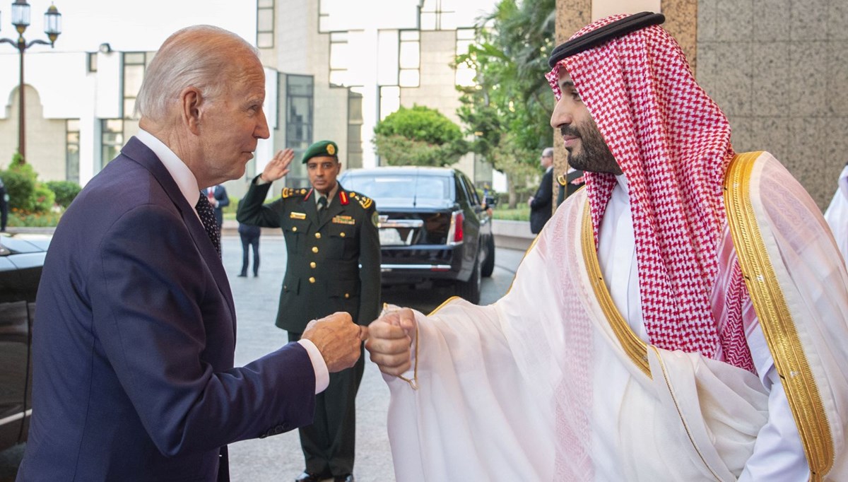 ABD Başkanı Biden Suudi Arabistan'da
