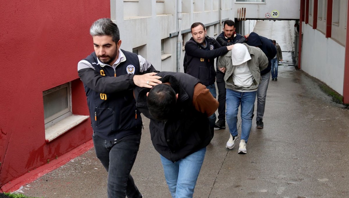 150 milyon TL'lik sazan sarmalı vurgunu 150 milyon TL'lik sazan sarmalı vurgunu