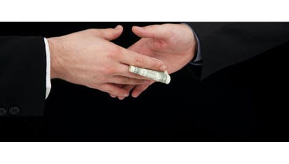 Türkiye'nin gündemi yolsuzluk ve işsizlik