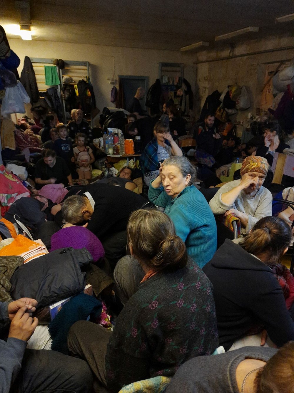 Ölen insanlarla birlikte bir ay boyunca bodrumda yaşadılar: Ukrayna'nın Yahidne köyünde yaşanan trajedi ortaya çıktı - 7