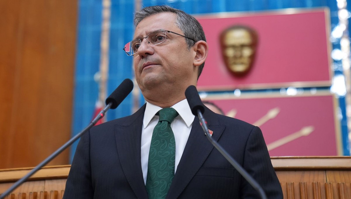 Özgür Özel: Lütfü Savaş'la devam kararı aldık Özgür Özel: Lütfü Savaş'la devam kararı aldık