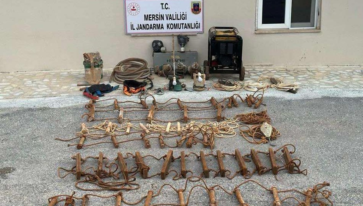 Mersin’de kaçak kazı yapan 5 şüpheli suçüstü yakalandı