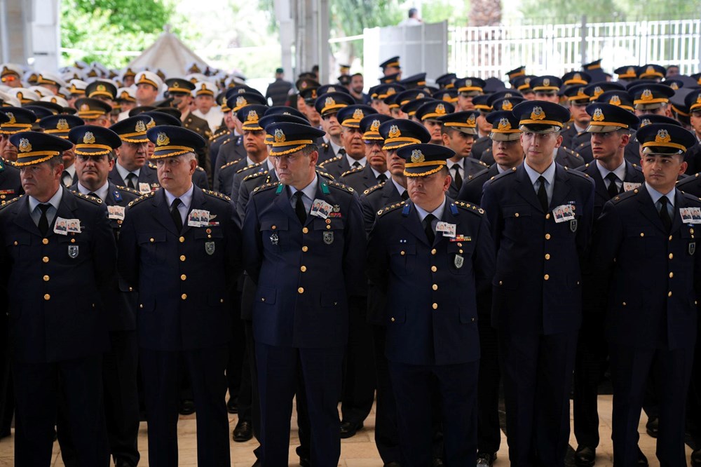 Şehit pilotlara gözyaşlarıyla veda - 3