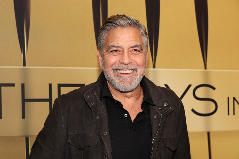 George Clooney kendini açık artırmaya çıkarıyor - 1