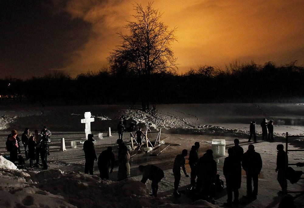 когда крестился иисус христос. с крещением чистоты помыслов. с крещением небеса открываются. приметы на крещение господне. с крещением небеса открываются.