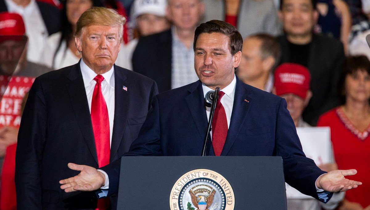 Donald Trump’tan rakibi Ron DeSantis'e suçlama: Liseli kızlarla alkol aldı Donald Trump’tan rakibi Ron DeSantis'e suçlama: Liseli kızlarla alkol aldı
