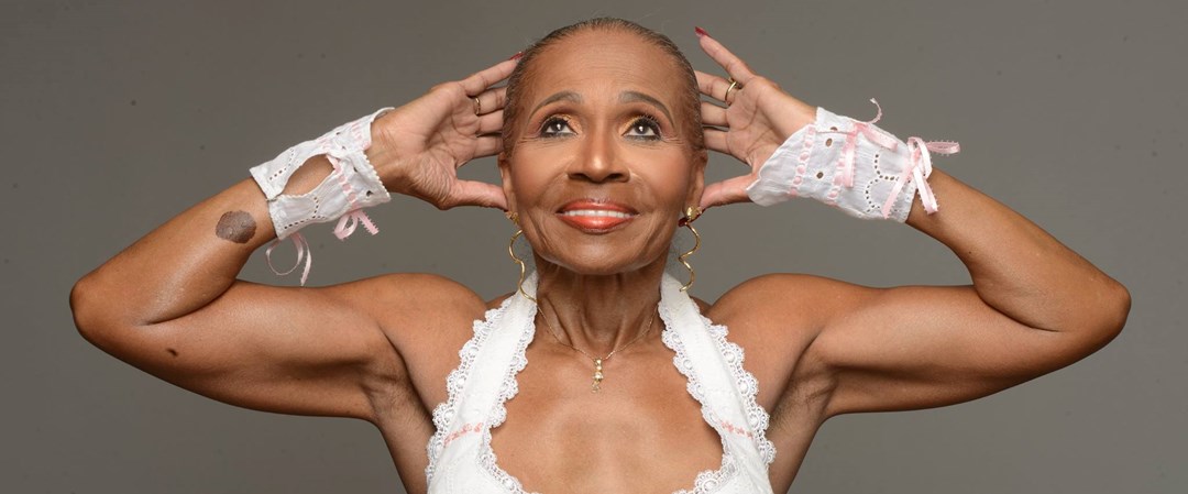 Dünyanın En Yaşlı Kadın Vücut Geliştiricisi 80 Yaşında Magazin Haberleri