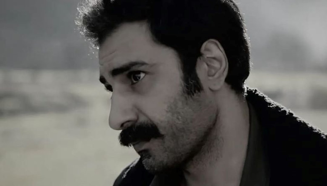 Barış Yurtsever "Doktor Kadir" rolüyle Kızıl Goncalar'da