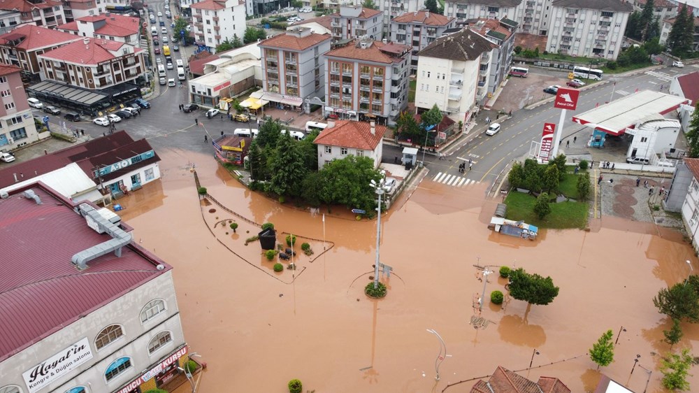 İl il sel bilançosu: Köprüler yıkıldı, evler sular altında kaldı - 11