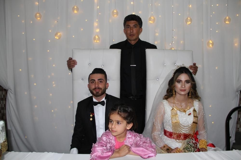 Aşiret düğününde gelinle damada 1 kilo altın - 4