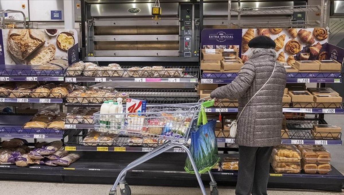 İngiltere'de market ürün fiyatları yüzde 14,7 arttı İngiltere'de market ürün fiyatları yüzde 14,7 arttı