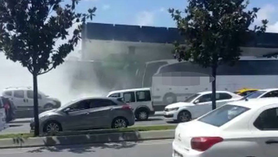 istanbul da faciadan donuldu yolcu