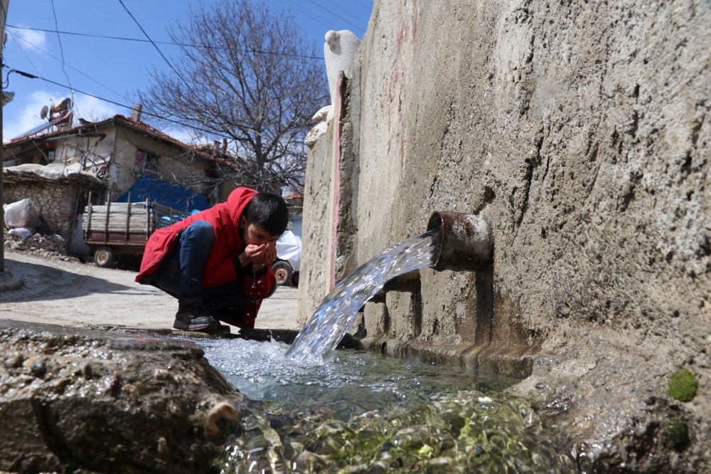 Burdur'da köyün ihtiyacını karşılayan kaynak suyu 6 yıl sonra yeniden akmaya başladı - 6