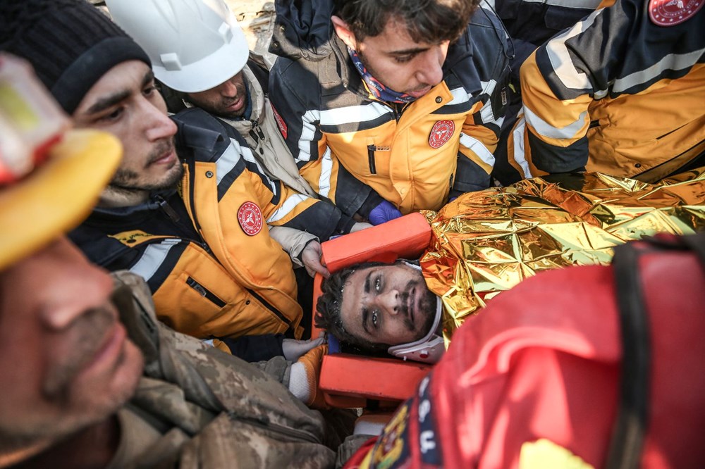 Mucize kurtuluşlar: Depremin 7. gününde arama kurtarma çalışmaları sürüyor - 7