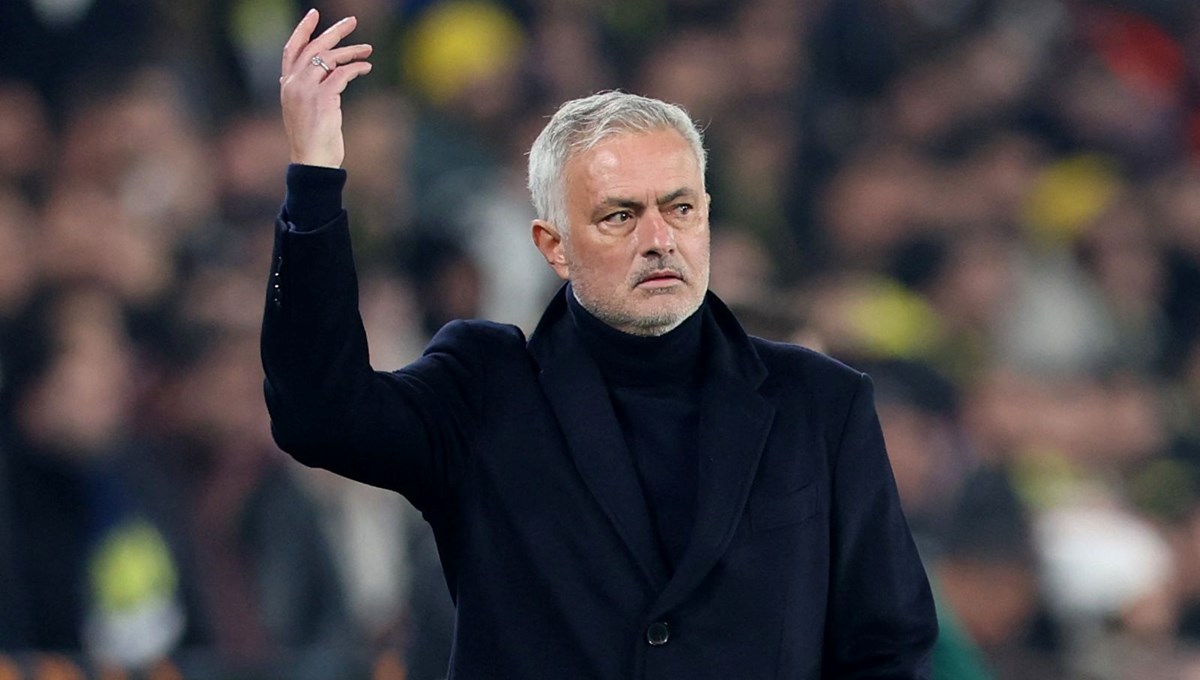 Mourinho'dan Yusuf Akçiçek'e övgü: 