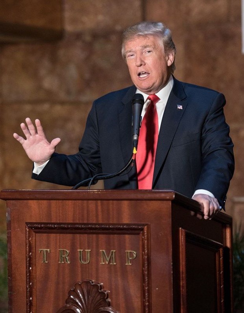 Gazeteci Craig Unger: Donald Trump’ı KGB yetiştirdi - 8