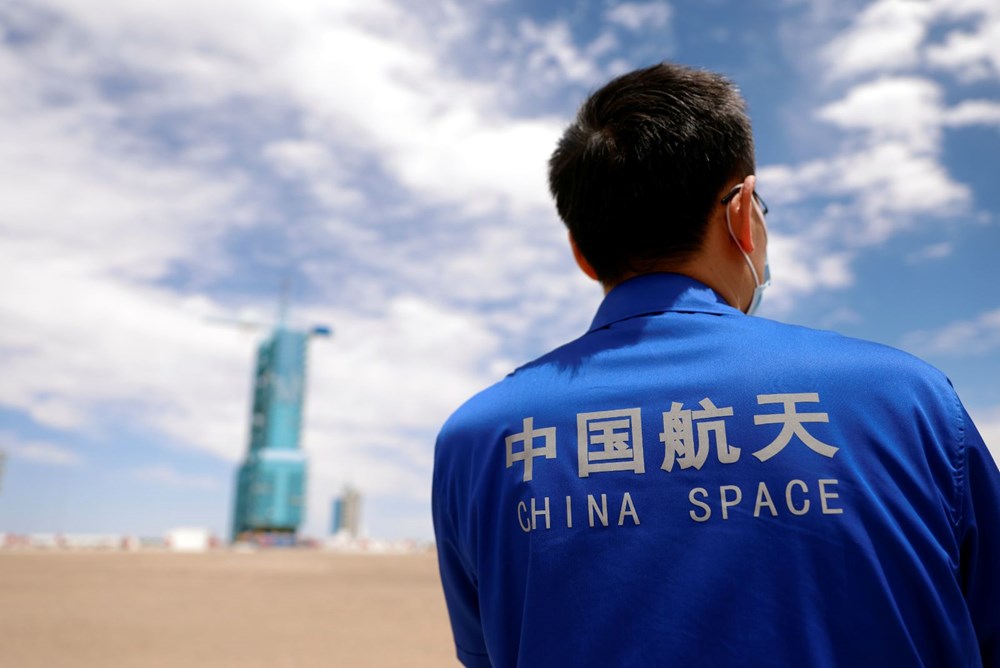 Çin, uzay istasyonuna göndereceği taykonot ekibini tanıttı - 9