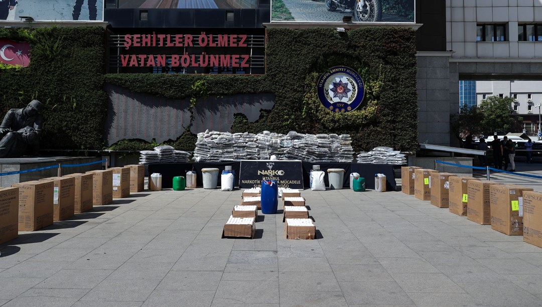 Polis 400 saatlik görüntü izledi: İstanbul'da uyuşturucudan 11 tutuklama
