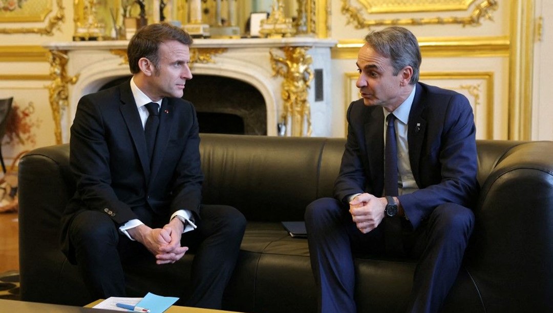 Türkiye'ye "Meteor" engeli peşinde: Macron'dan Miçotakis'e ret!