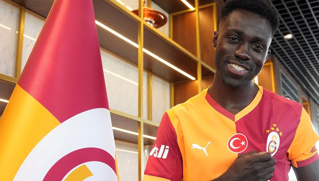 Galatasaray'dan maça saatler kala 2 imza birden