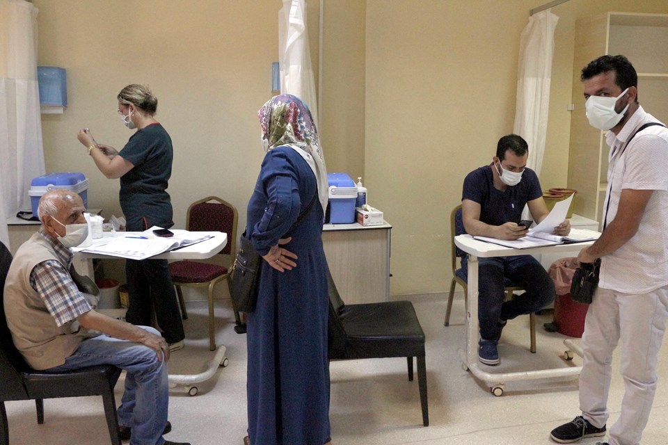 Diyarbakır'da 10 katlı hastanenin 5 katı Covid-19 hastalarıyla dolu - 1