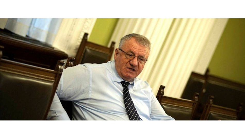 Radikal Sırp lider Seselj'e 10 yıl hapis