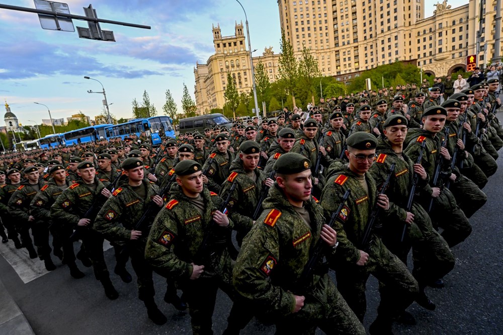 Tanklar Moskova sokaklarında: Rusya'da askeri geçit töreni provası - 7