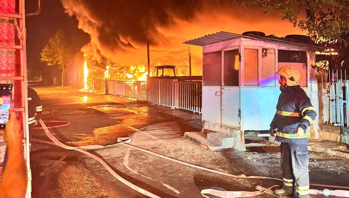 Traktörcüler Sitesi'nde yangın